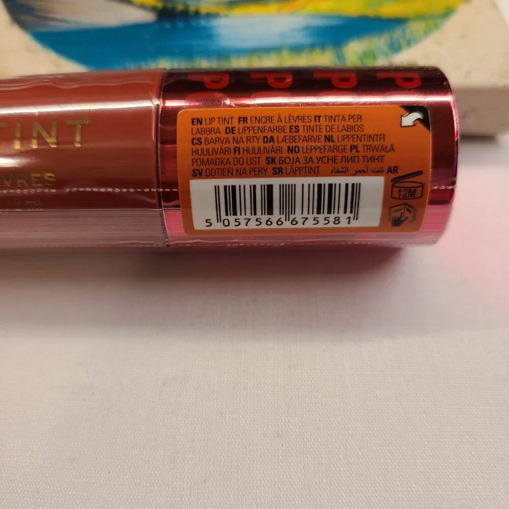 SEALED Revolution Beauty Pout Tint - Sweetie Coral